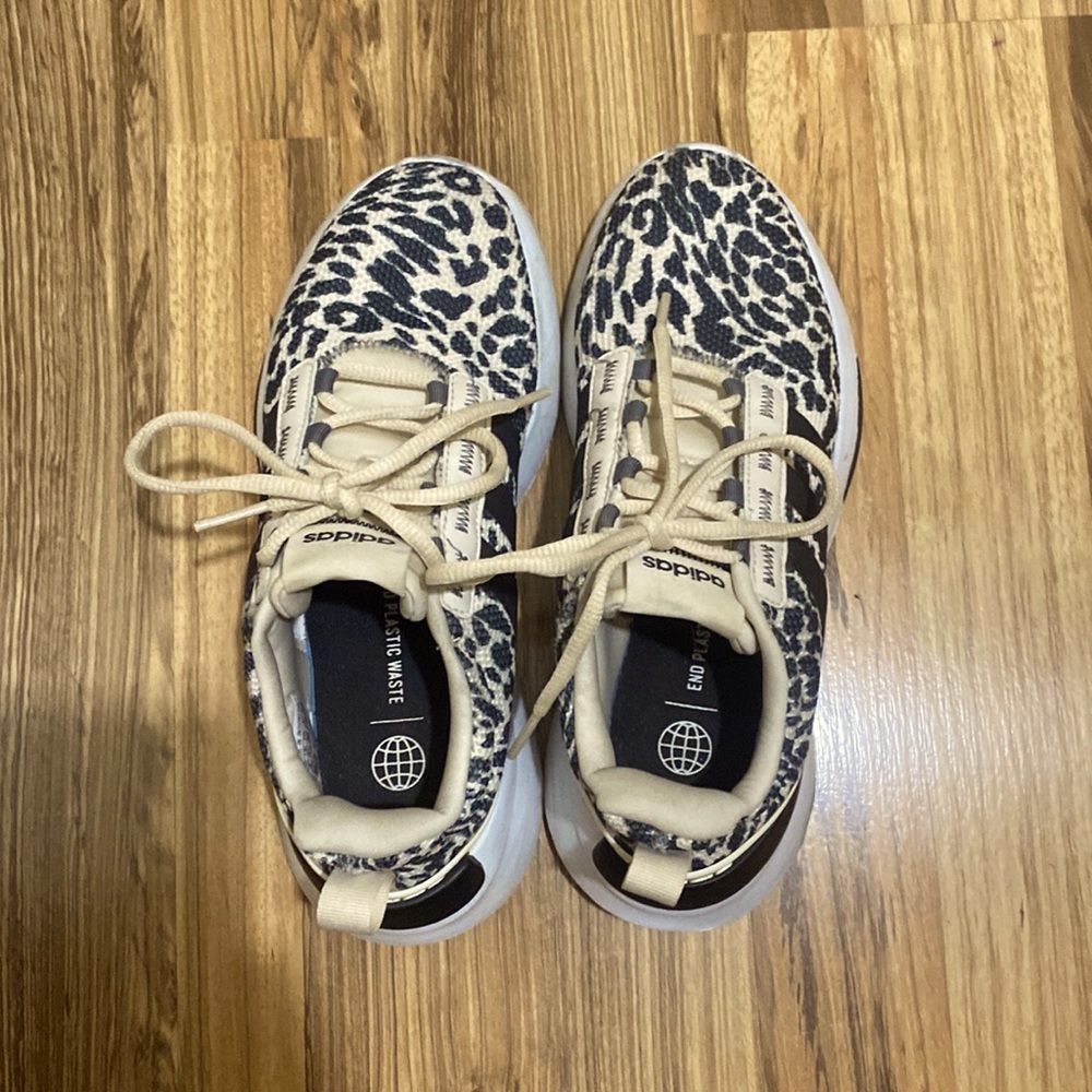 Girls Adidas Tennis Shoes